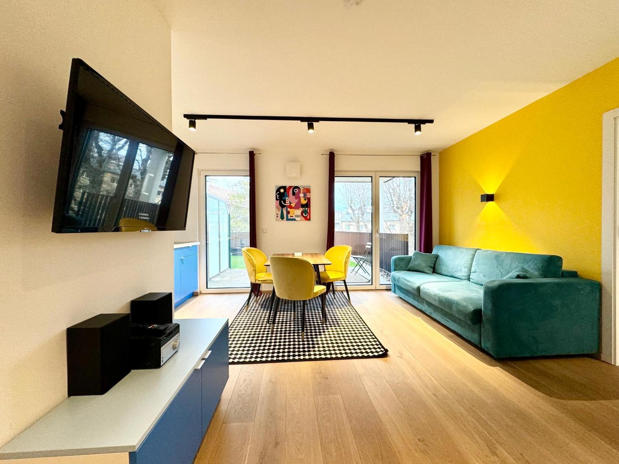 Wohnung Mit Terrasse + Parkplatz Відень Екстер'єр фото